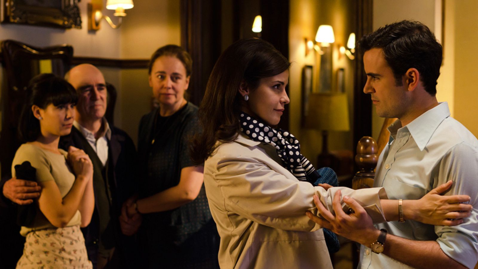 Despedida de lágrimas y reproches