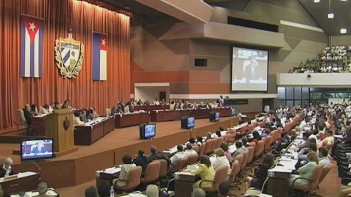 Telediario 1 - Asamblea Nacional en Cuba