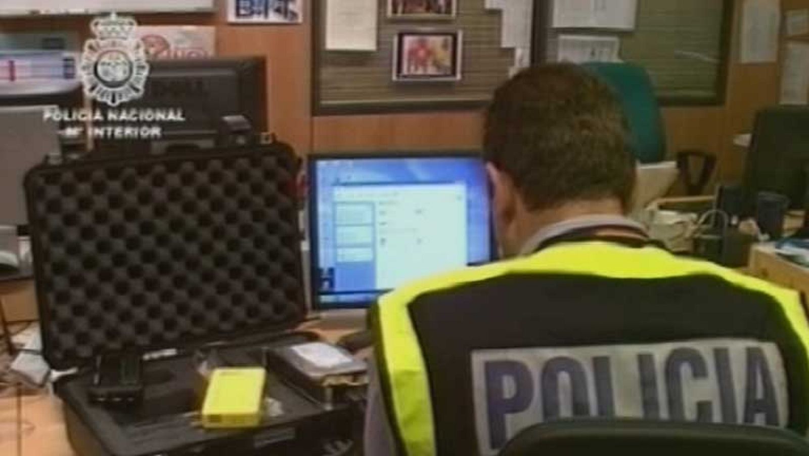 La Policía detiene a ocho personas en una operación contra la pornografía infantil