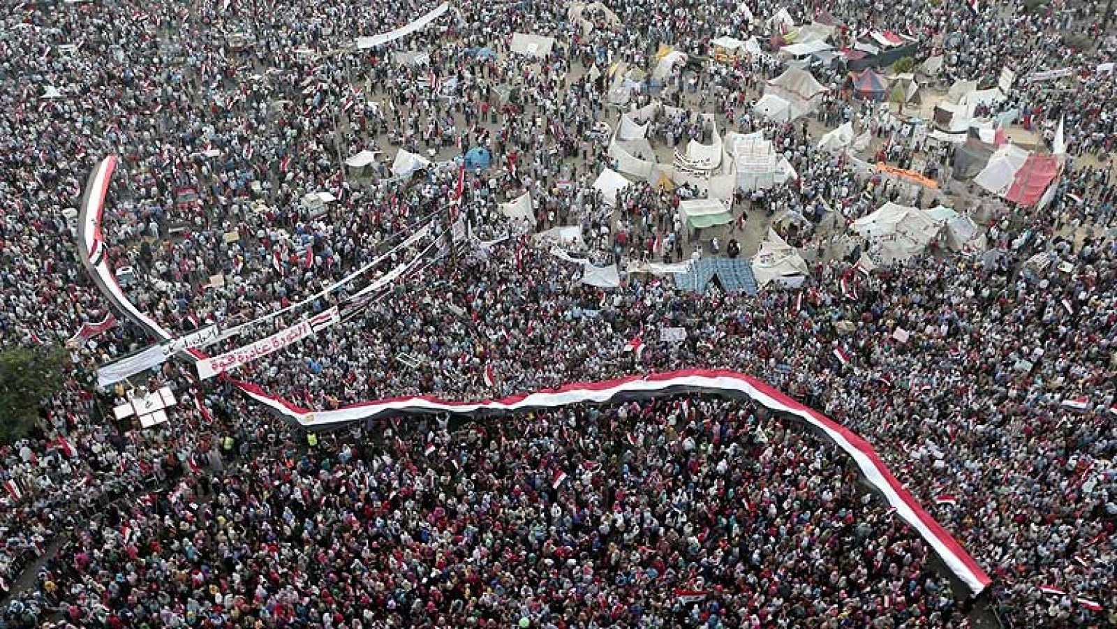 Telediario 1: Manifestaciones en Egipto | RTVE Play