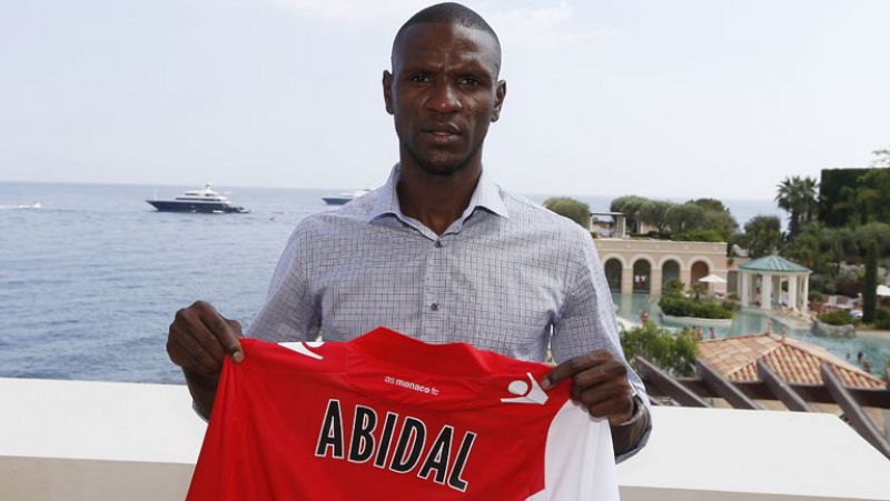 Abidal, al Mónaco