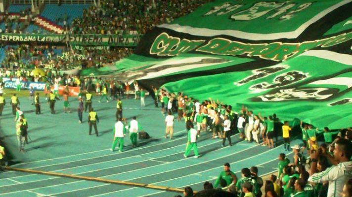 Telediario 1 - La violencia en el fútbol sacude a Colombia