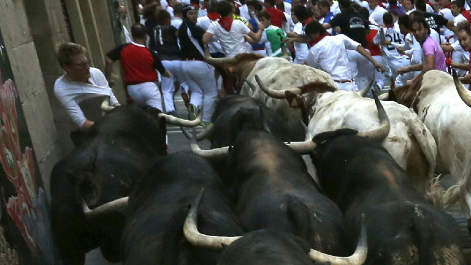 Casi el 60% de los corredores de San Fermín son extranjeros | Ver