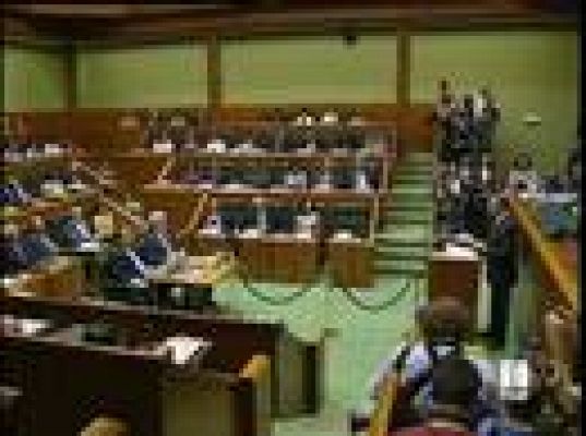  - Propuesta Ibarretxe aprobada