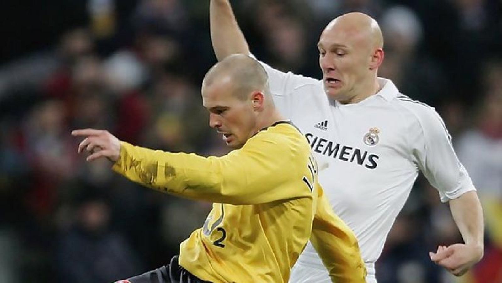 Distintos fichajes de centrocampistas en el Madrid