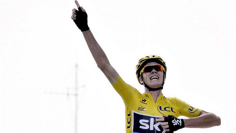 El británico Chris Froome se impuso hoy en la cima del Mont Ventoux y agrandó la ventaja que tiene en la general con respecto a sus principales rivales, a los que también dominó en el otro final en alto del Tour de Francia. El ciclista del Sky superó