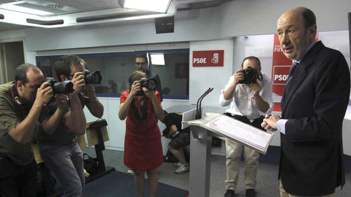 Telediario 1 - PSOE no descarta moción censura