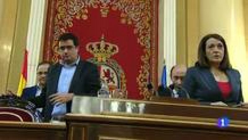 Rubalcaba dice que si Rajoy no da explicaciones, el PSOE presentará una moción de censura 