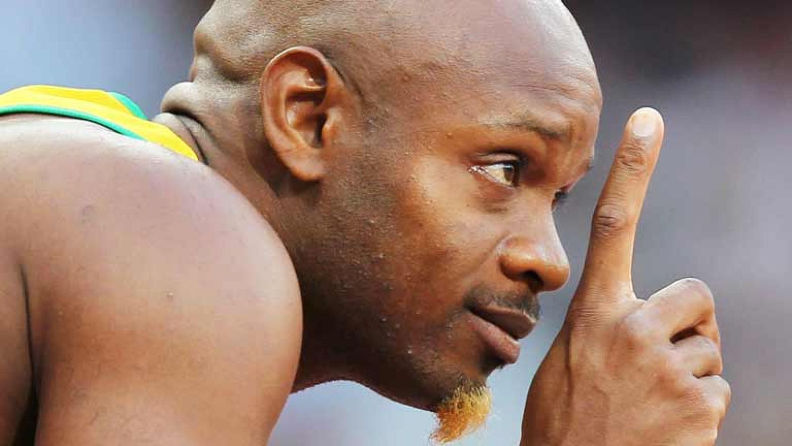 Novedades en los casos de dopaje que han afectado a los velocistas jamaicanos Asafa Powell y Sherone Simpson. Dicen que la culpa es del fisioterapeuta, un ex atleta canadiense llamado Chris Xuereb, con el que solo han trabajado dos meses. 