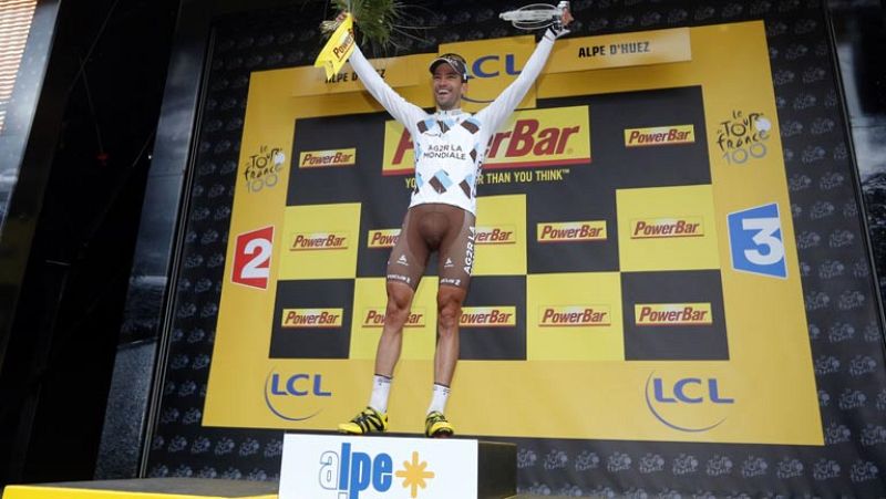 Riblon consigue la gloria en Alpe D'Huez y Froome parece humano