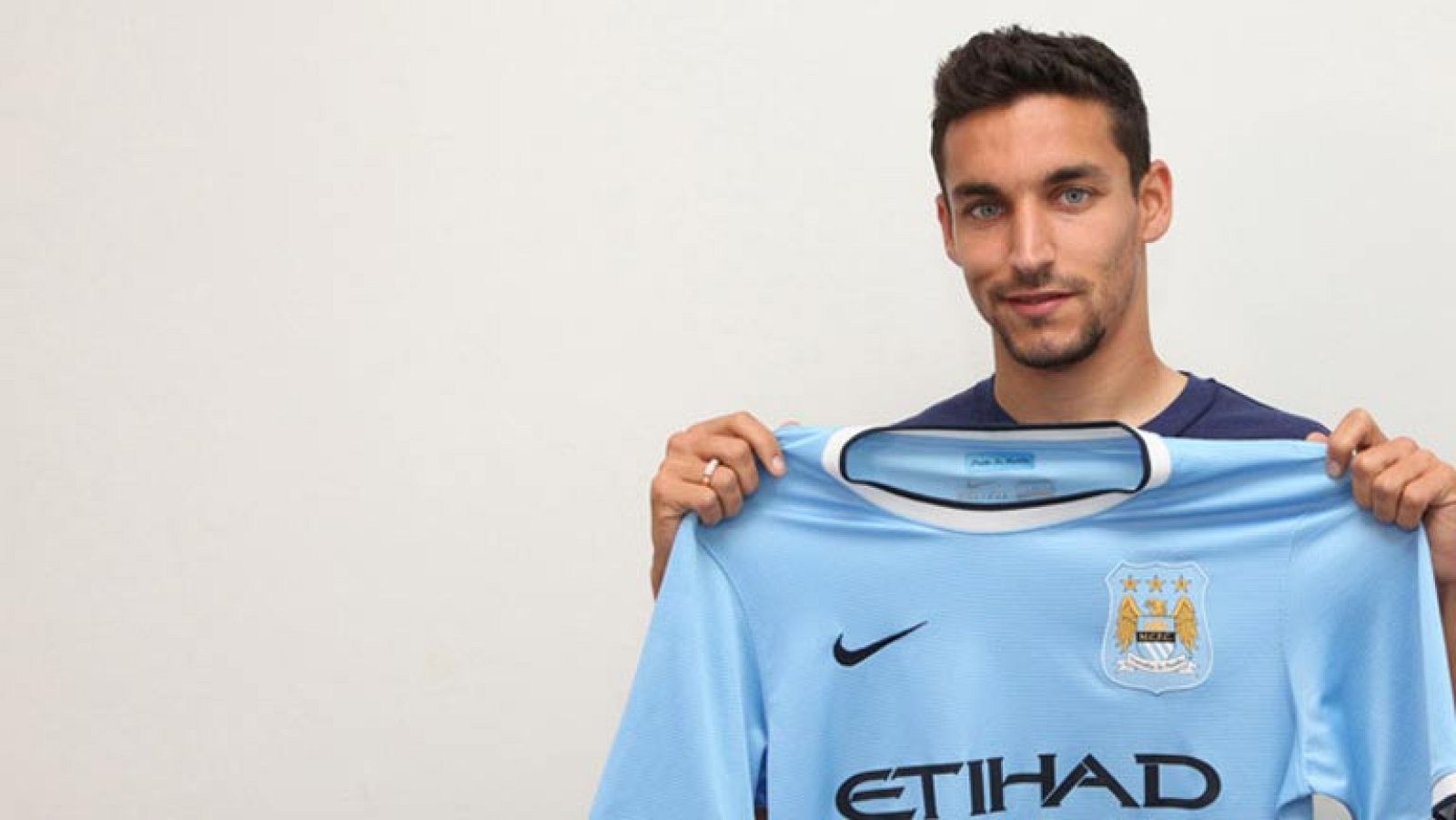 La Premier League recibe a 14 nuevos jugadores españoles