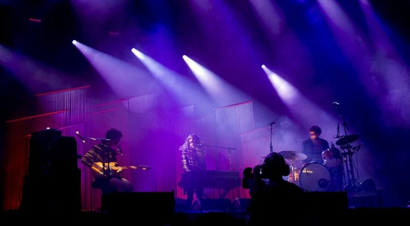 Queens of the Stone Age ponen muy alto el liston en la primera noche del FIB