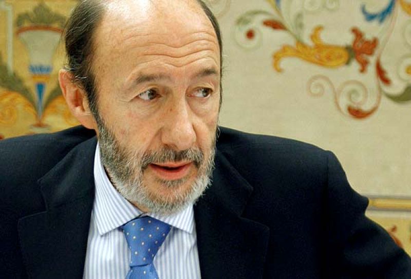  Rubalcaba: "Ibarretxe se ha metido un gol en propia puerta"