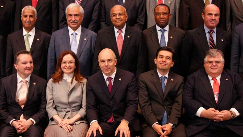 Luis de Guindos asegura en Moscú que España ha dejado atrás la recesión