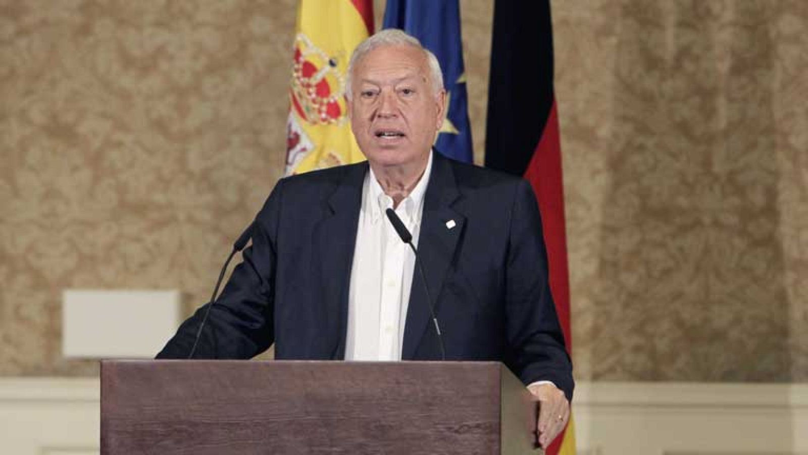 Margallo asegurá que Rajoy aparecerá cuando lo crea oportuno