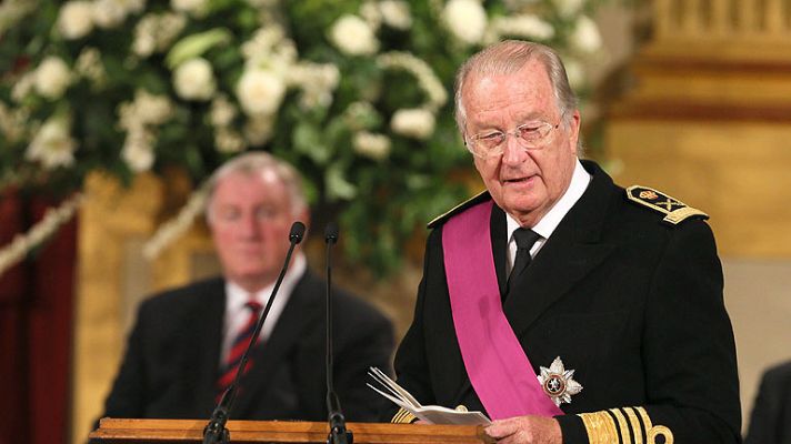 Informativo 24h - Alberto II renuncia al trono