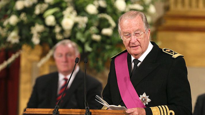 Informativo 24h - Alberto II renuncia al trono