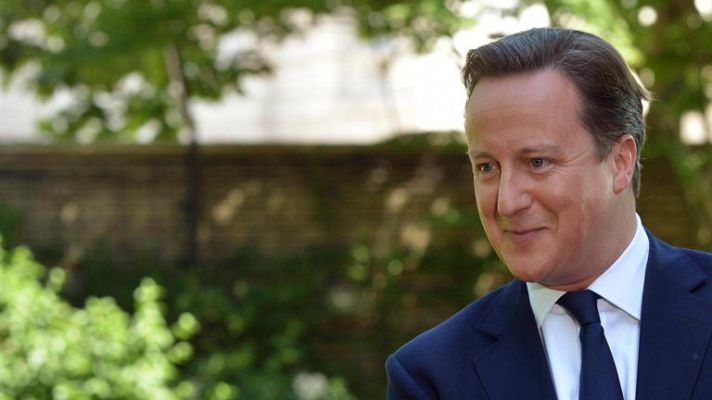 El primer ministro británico ha felicitado a los duques de Cambridge por el nacimiento de su primer hijo