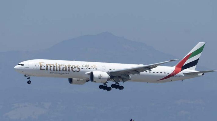 Telediario 1 - Abusos compañías aéreas