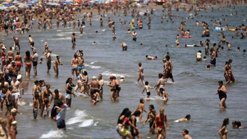 Calor en el centro y nuboso en Galicia y el Cantábrico