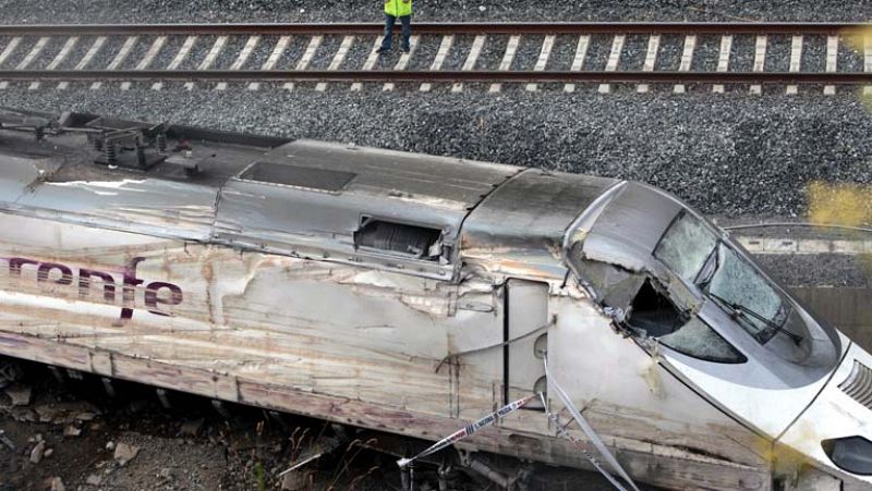 Los trenes como el Alvia que descarriló funcionan con dos sistemas de seguridad 