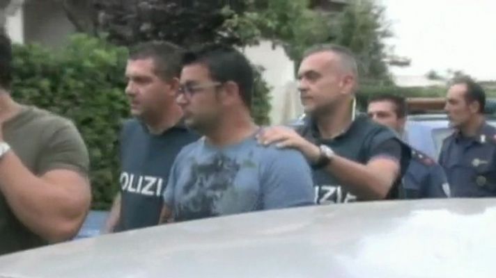 La policía italiana asesta un duro golpe a la Mafia con la detención de más de cien personas