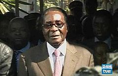 Los observadores africanos piden la repetición de las elecciones en Zimbabue