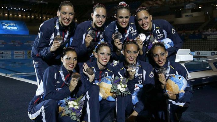 Telediario 1 - Las 'sirenas' logran la sexta medalla y buscan la séptima