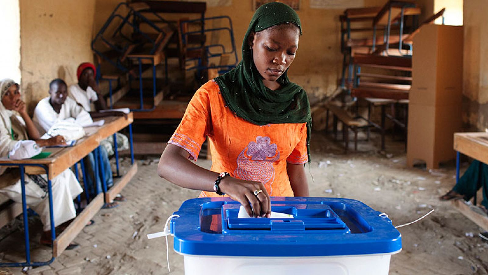 Informativo 24h: Casi siete millones de personas votan en Mali a su nuevo presidente | RTVE Play