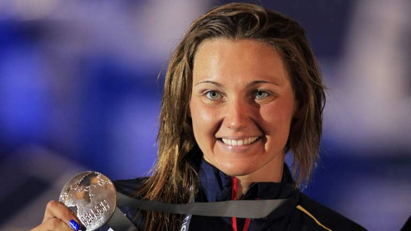 MelaniCosta ha logrado la medalla de plata de 400 metros libre en los Mundiales de Natación de Barcelona. Primera medalla para la natación española fuera de la sincronizada, que dejó otras siete en el palmarés