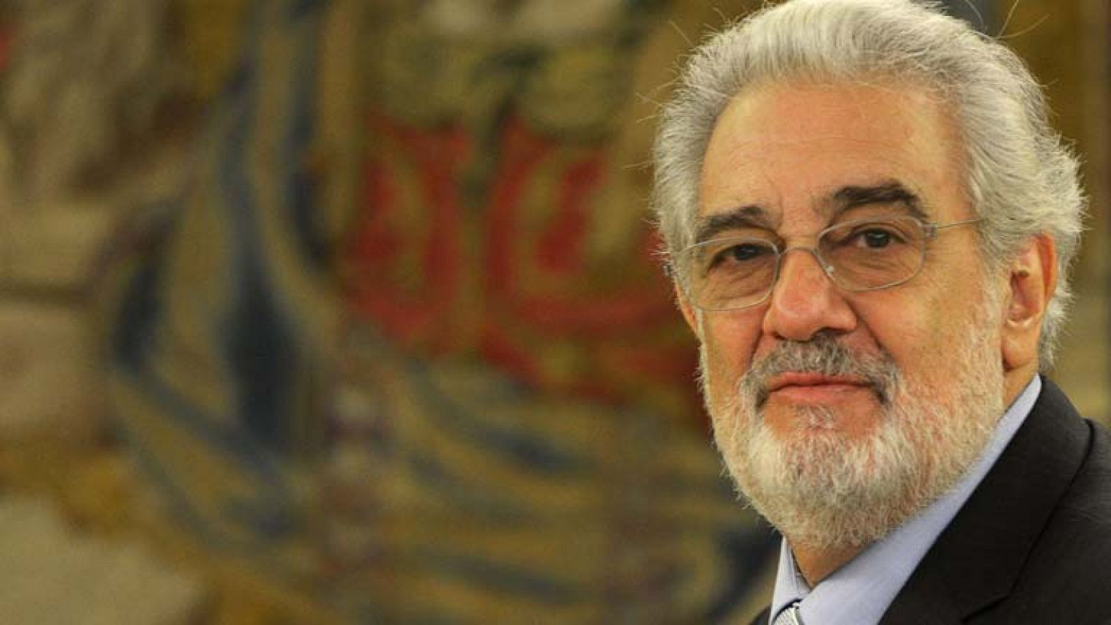 Plácido Domingo le asegura al rey que ya está "muy bien" - Informativo 24h | Ver