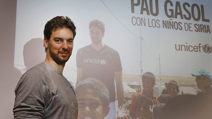 Telediario 1 - Pau Gasol, con los refugiados sirios