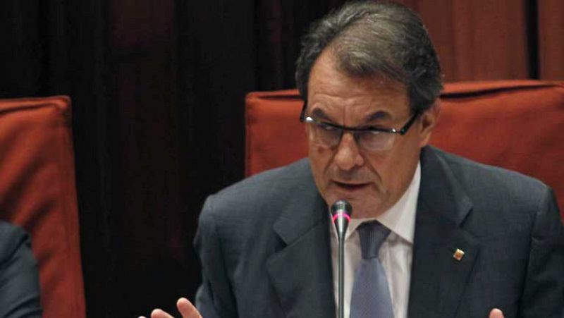 Artur Mas sale al paso de la supuesta financiación irregular de la Generalitat