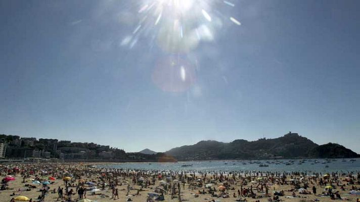 Telediario 1 - Ola de calor en 29 provincias