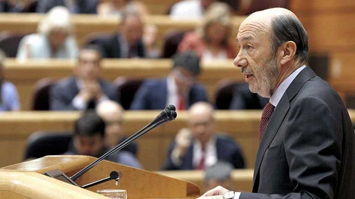 Rubalcaba acusa a Rajoy de mentir 