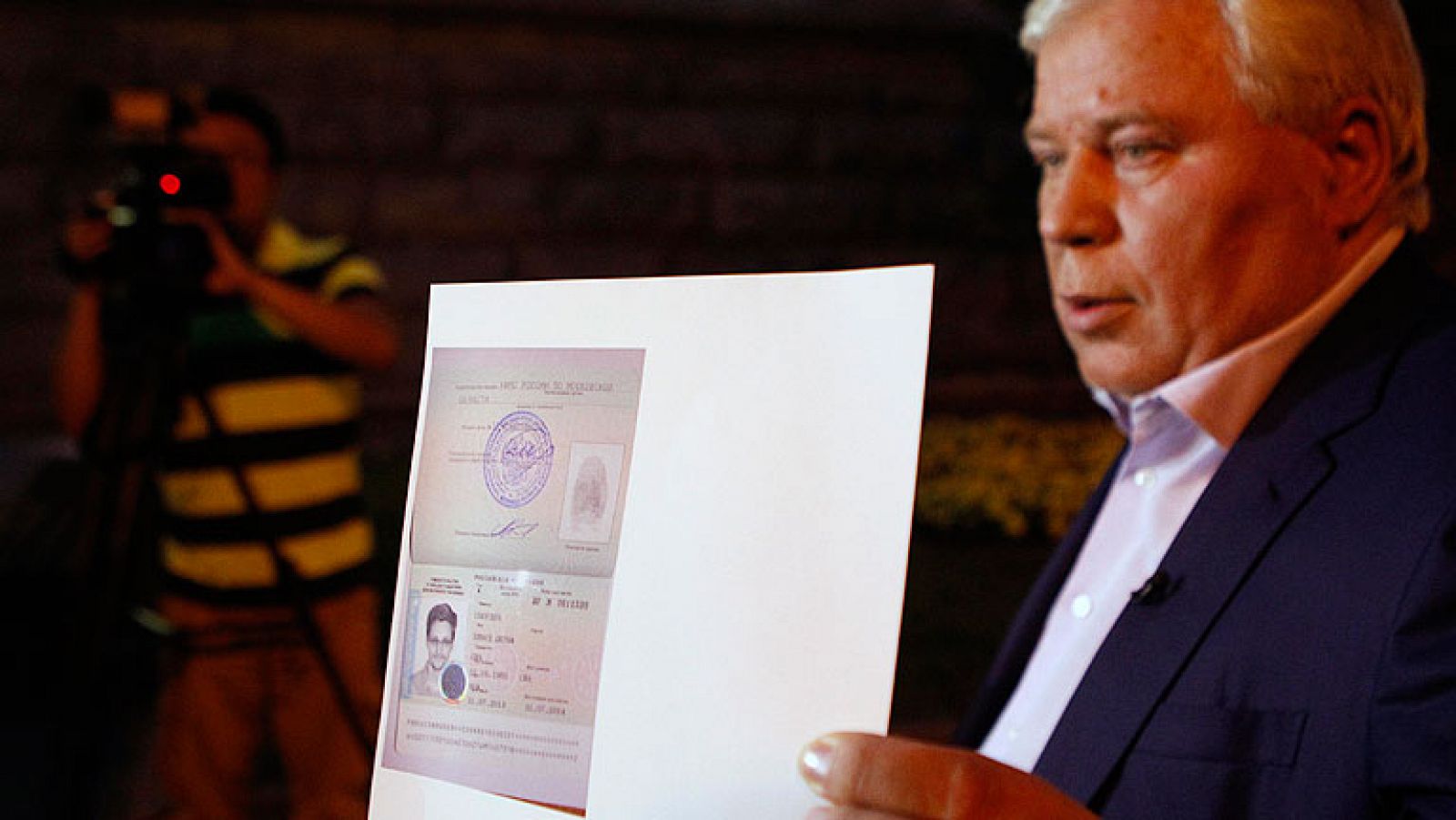 Primer día del exanalista de la CIA Edward Snowden en Rusia