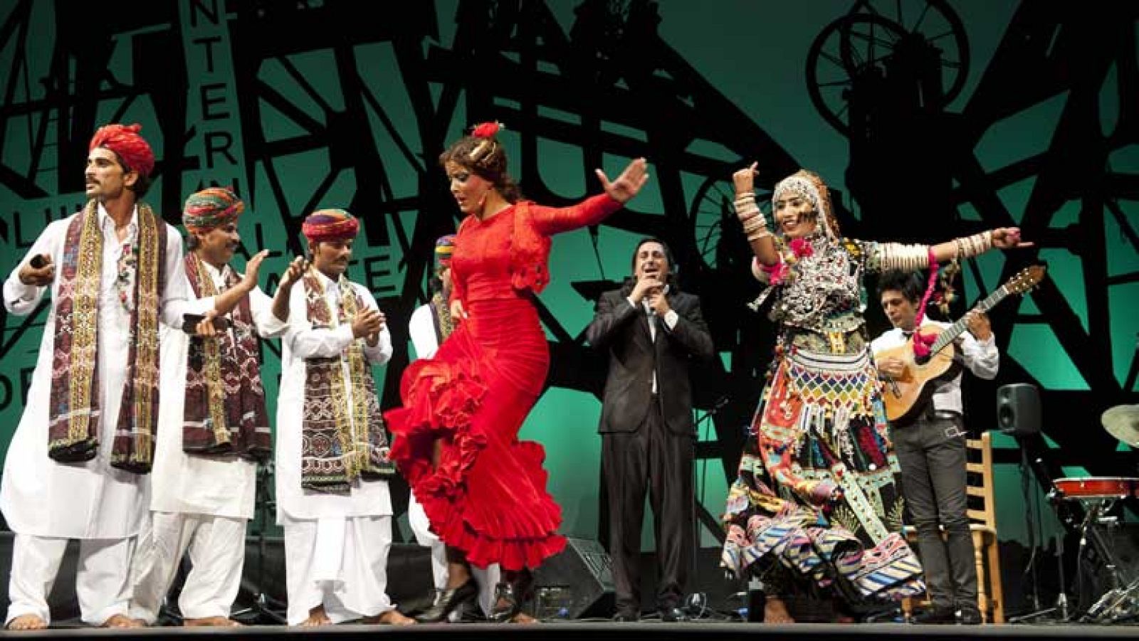 El Festival de Cante de las Minas celebra su 53 edición con fusión de musicos hindús y flamencos