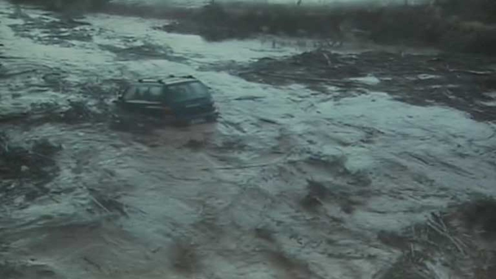 Un desaparecido en Oliete,Teruel, tras la riada provocada por una fuerte tromba de agua