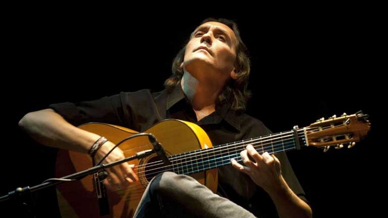 El guitarrista Vicente Amigo triunfó anoche en  Festival del Cante de las Minas
