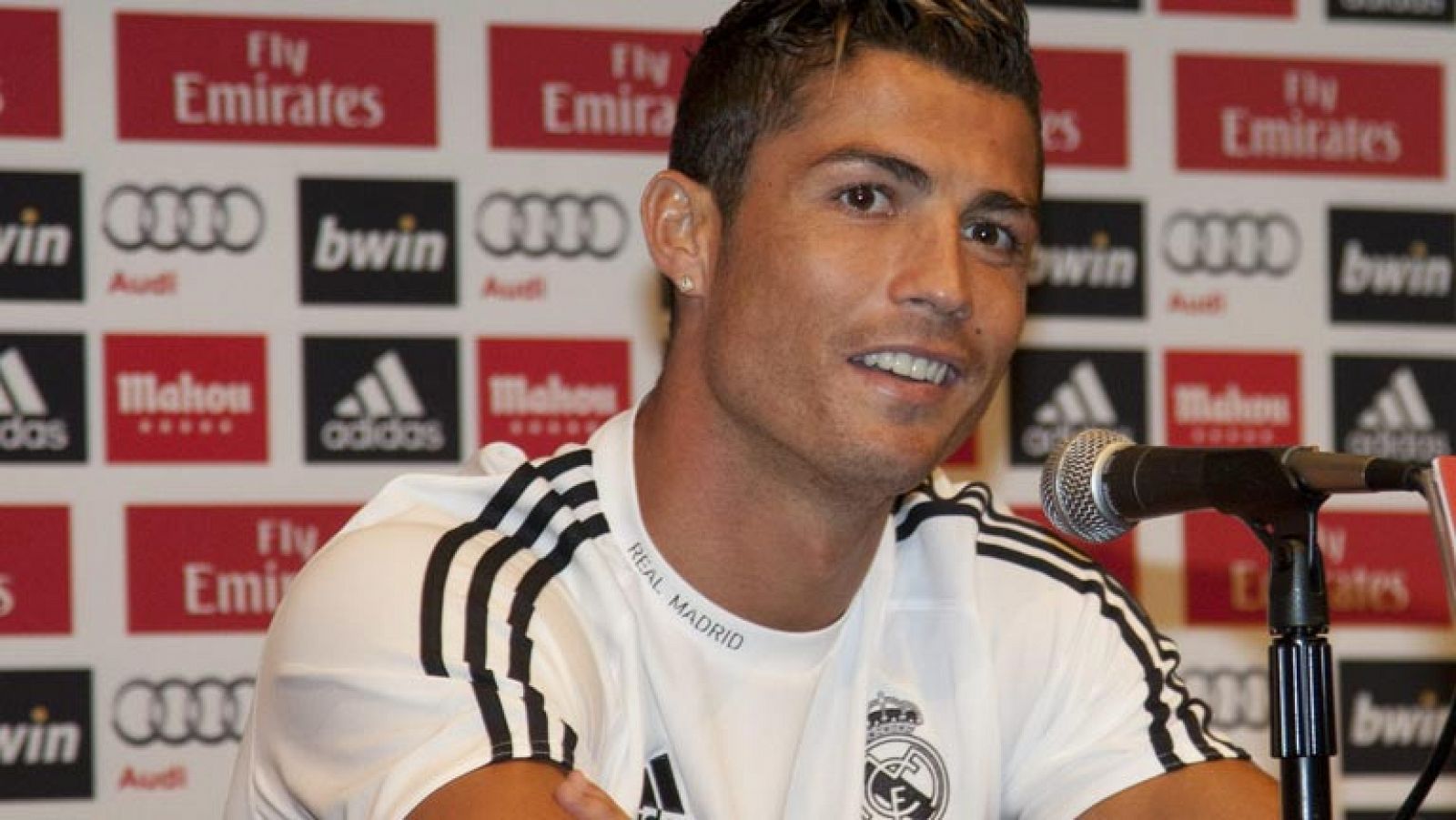 Informativo 24h: Cristiano Ronaldo: "Aún no he renovado" | RTVE Play