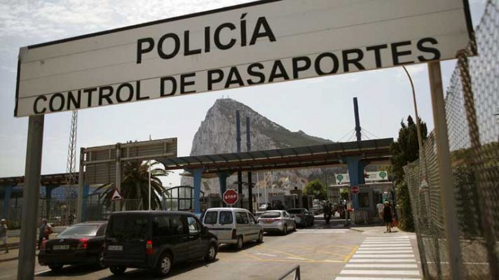 Según Bruselas, el control de la verja de Gibraltar es legal