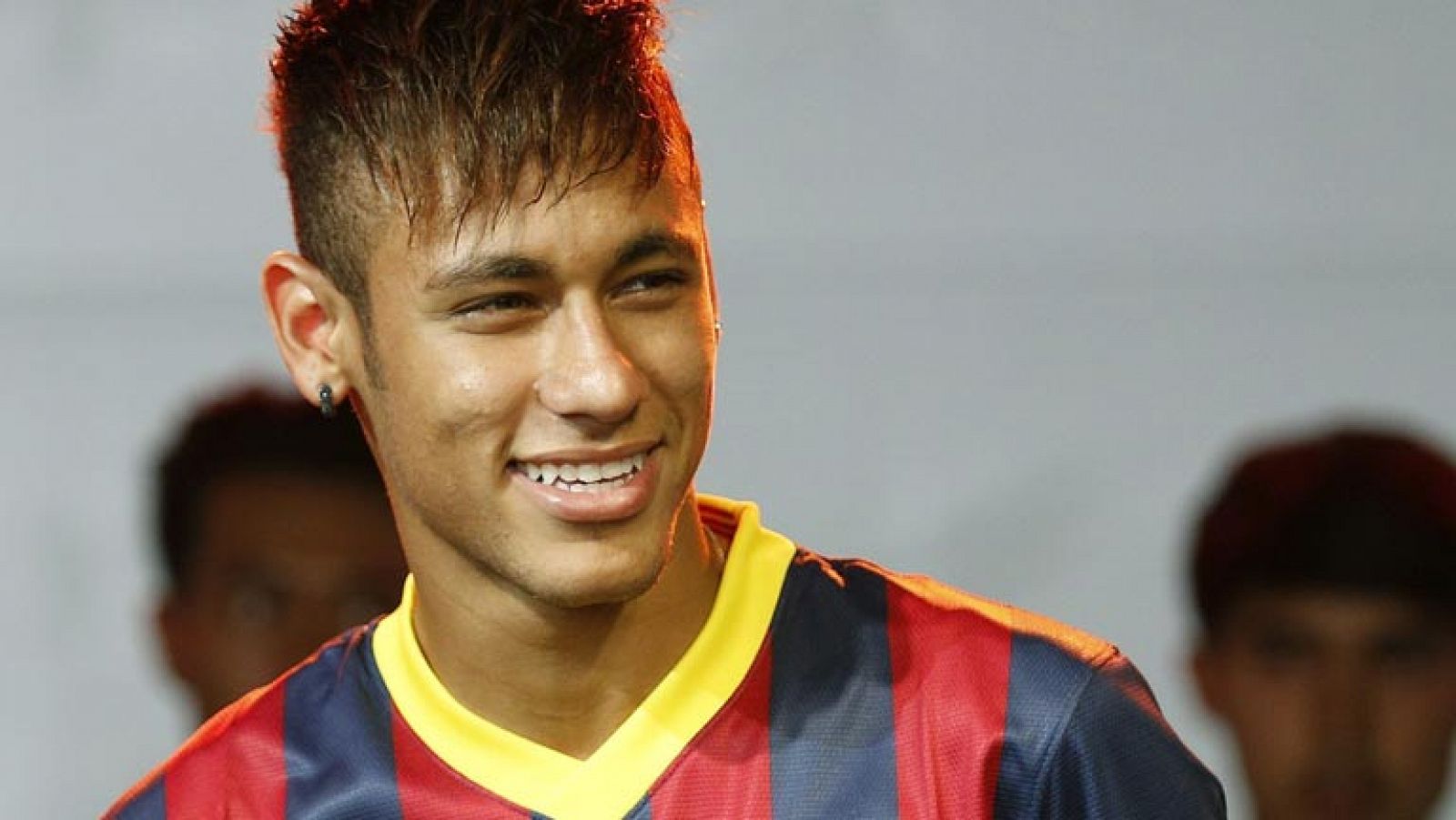 Telediario 1: Neymar se siente bien para entrenar | RTVE Play