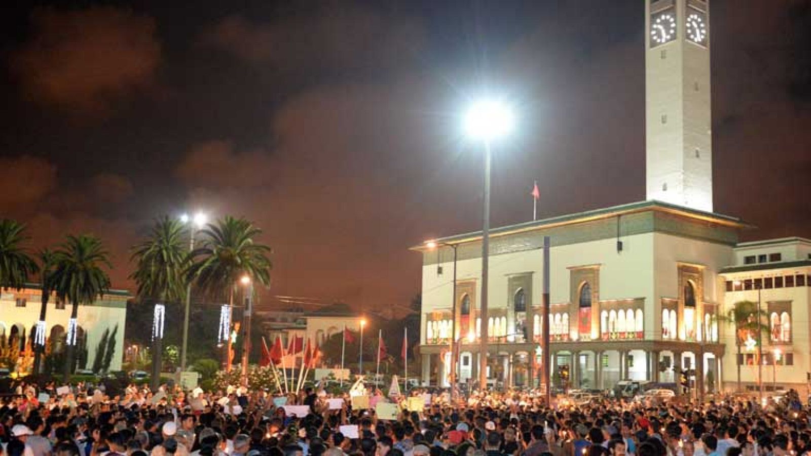 La calle en Marruecos sigue pidiendo justicia para las 11 víctimas de Daniel Galván