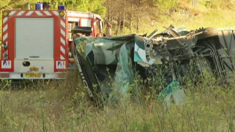 Mueren dos personas en el accidente de autobús de Francia