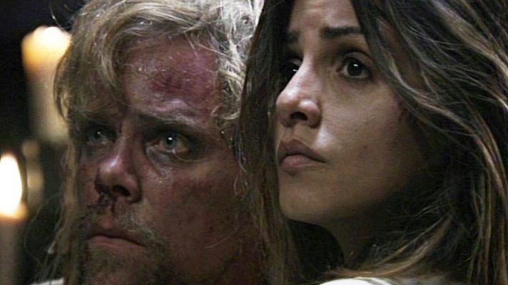 Águila Roja - Águila acude al rescate de Mariana