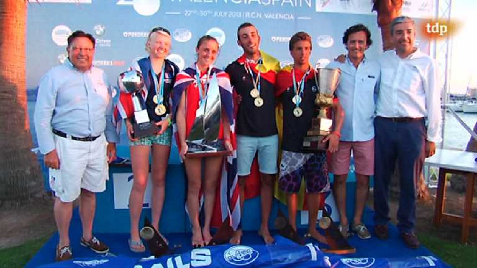 Vela - Campeonato del Mundo de vela 420 - escuchar ahora