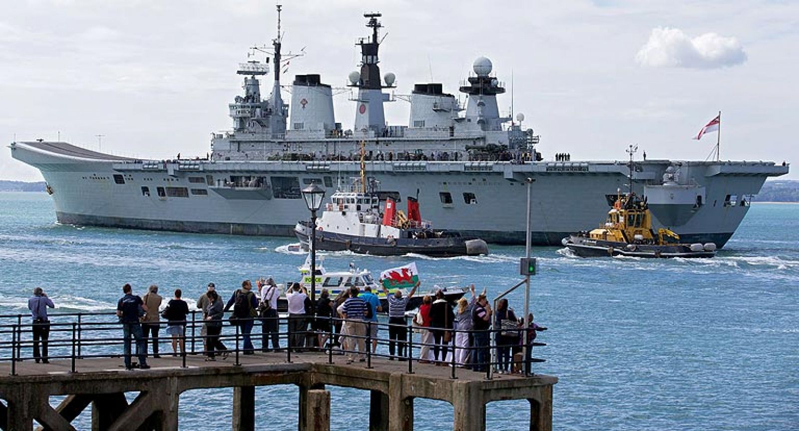 El gobierno británico estudia acciones legales contra España por Gibraltar