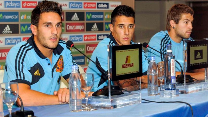 Los españoles Iñigo Martínez, Koke Resurrección y Cristian Tello evidenciaron su sed de gloria con la camiseta de la selección de su país y dijeron estar listos para debutar en Sudamérica, el próximo miércoles, en un amistoso ante Ecuador. "Ojalá que