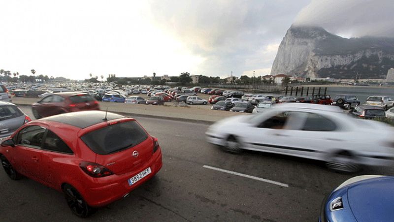 La opinión de los gibraltareños sobre la crisis por los controles fronterizos 