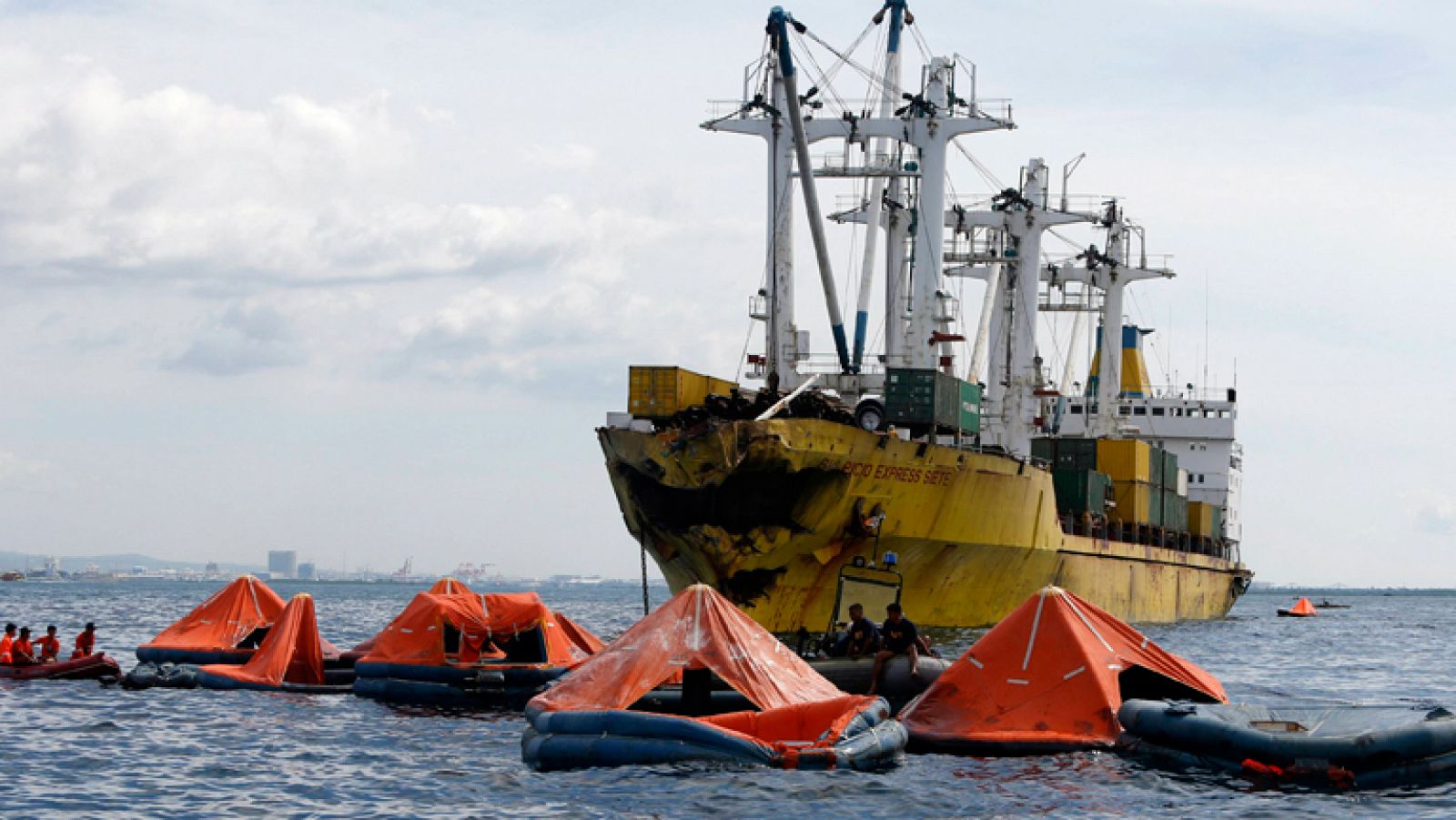 Informativo 24h: Al menos 31 muertos y más de 200 desaparecidos en el accidente de un ferry en Filipinas | RTVE Play